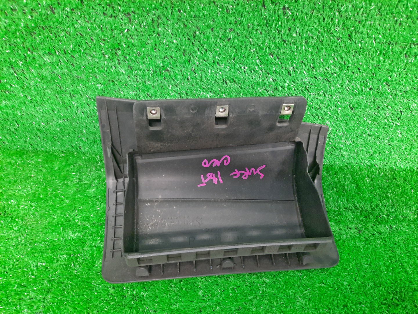 Airbag пассажирский левый передний TOYOTA HILUX SURF RZN185W, VZN185W, KDN185W, KZN185W, KZN185G 2 ракурс