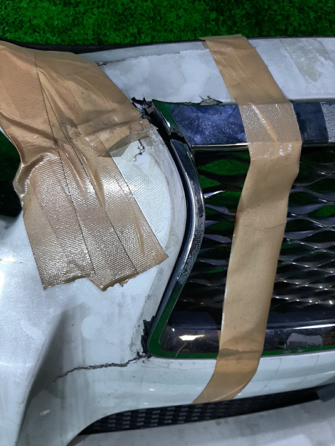Бампер передний NISSAN SKYLINE V36 4103 5 ракурс
