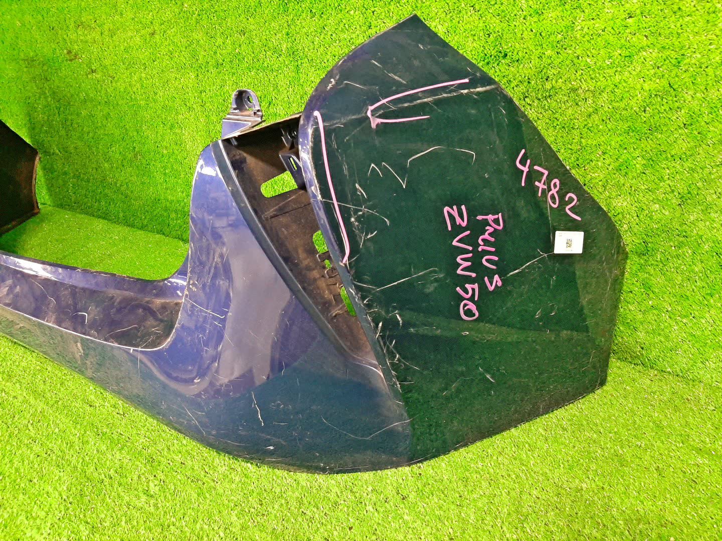 Бампер задний TOYOTA PRIUS ZVW50, ZVW51, ZVW55 4782 2 ракурс