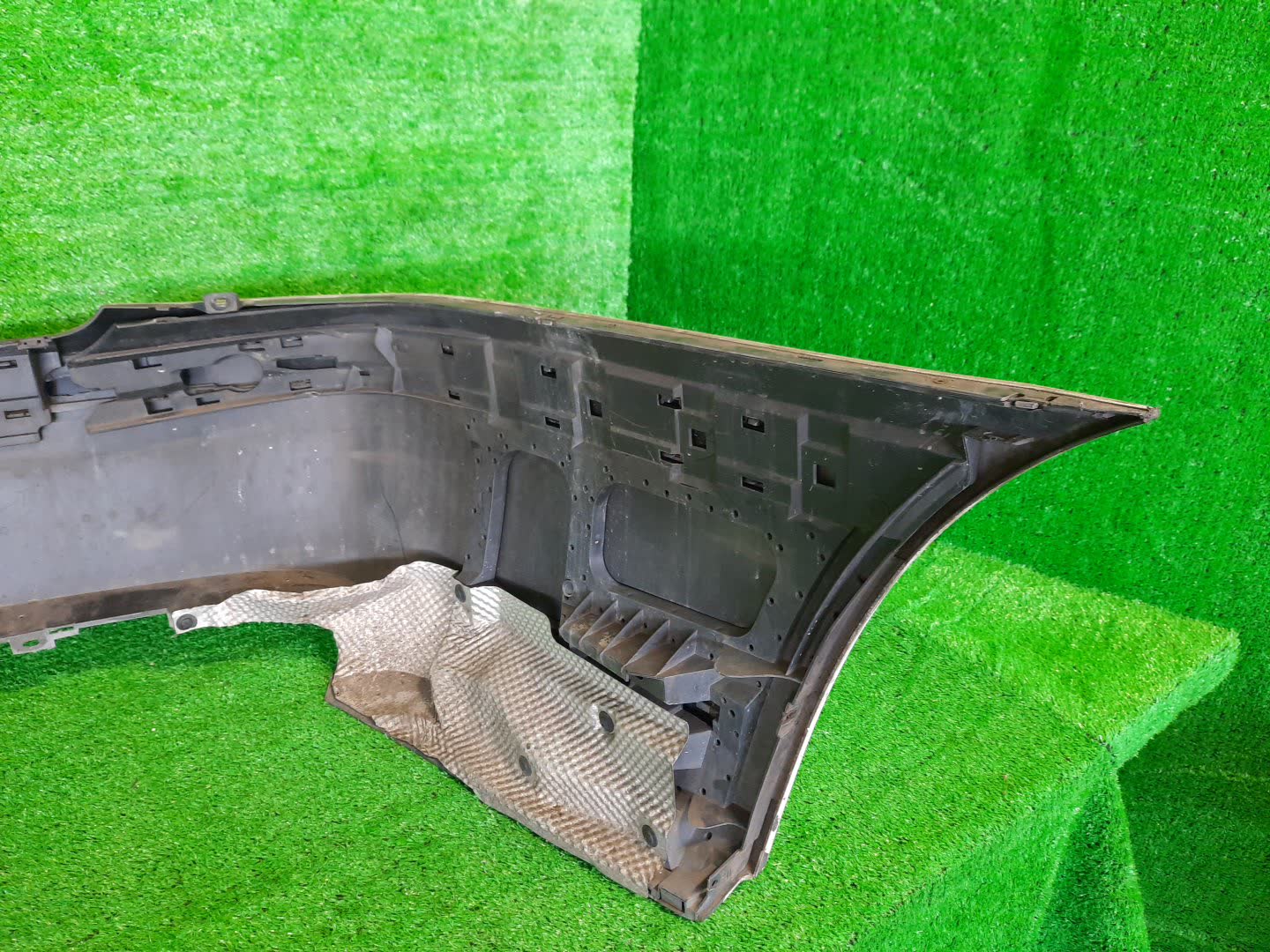 Бампер задний BMW 7-Series, 740i, 730li, 740li, 750i, 760i, 735Li, 745Li, 750Li, 730i, 735i, 745i, 760Li E66, E65 4799 5 ракурс