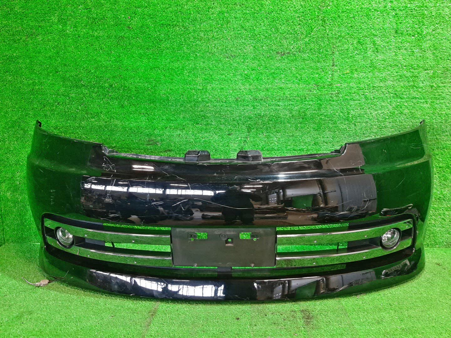 Бампер передний NISSAN SERENA C25 5850 1 ракурс