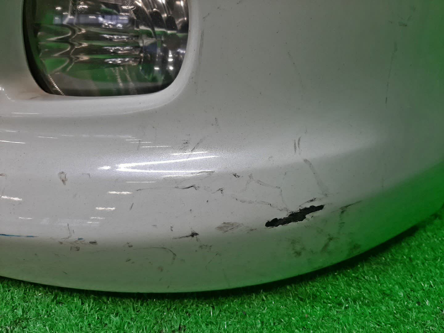 Бампер передний TOYOTA ESTIMA AHR20W 6472 5 ракурс