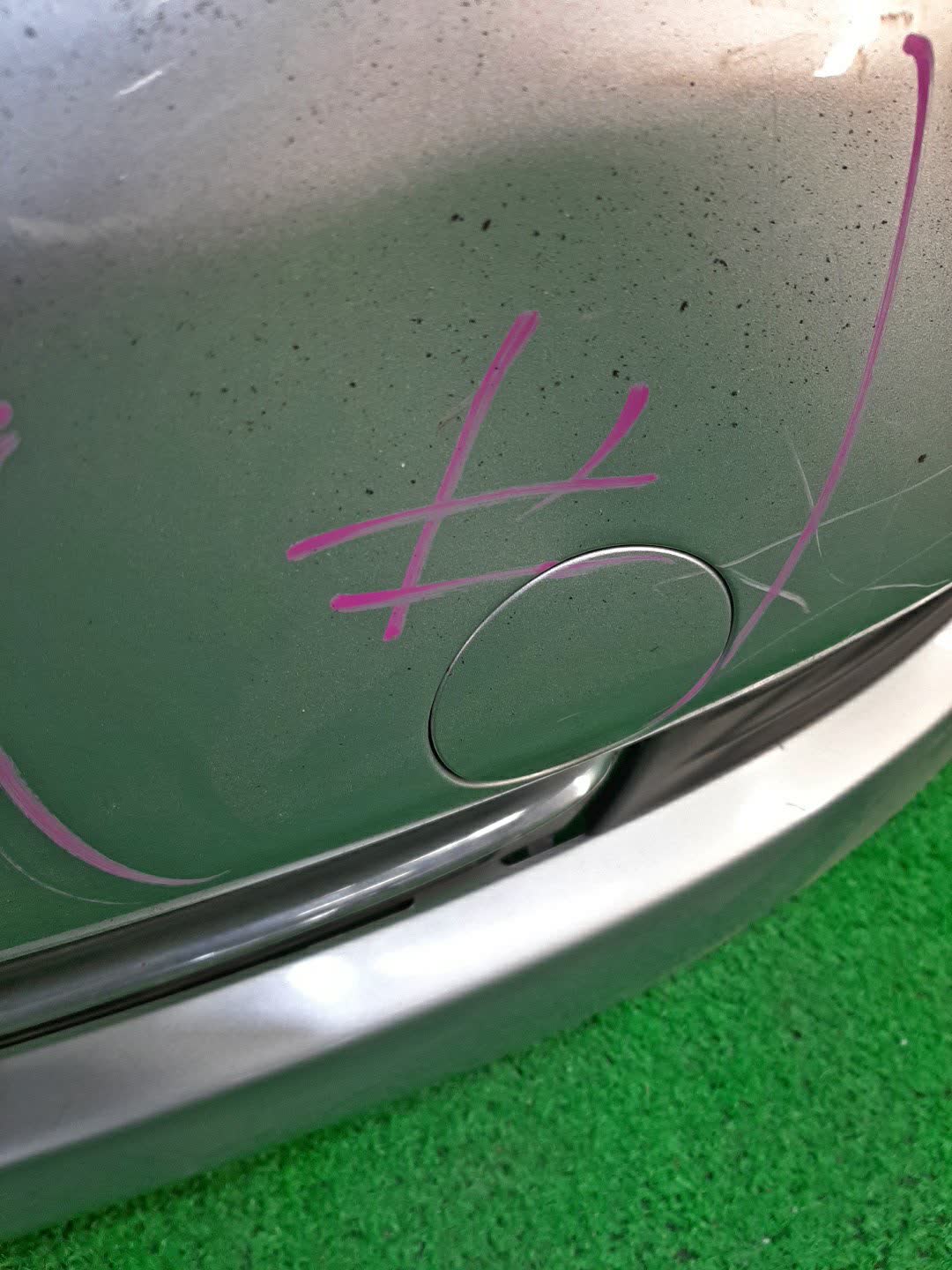 Бампер передний MITSUBISHI GRANDIS NA4W 1404 5 ракурс