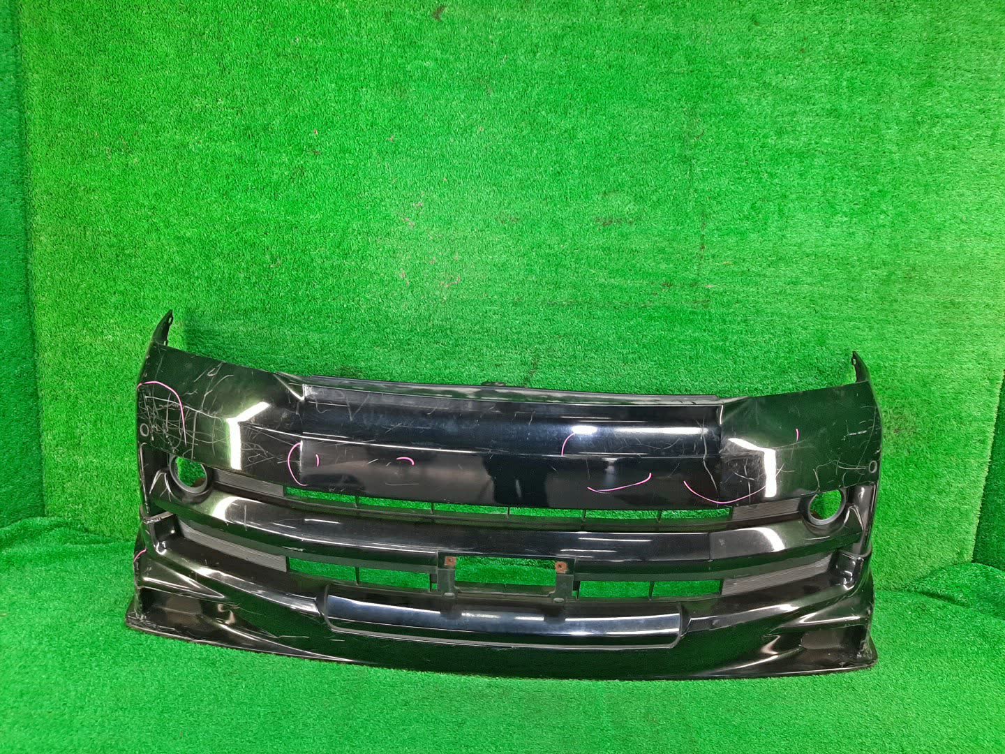 Бампер передний TOYOTA VOXY AZR60G, AZR65G 2462 1 ракурс