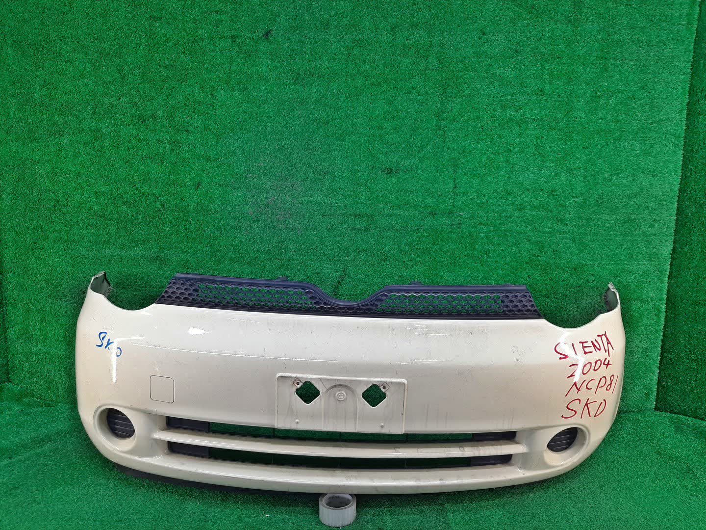 Бампер передний TOYOTA SIENTA NCP81G, NCP85G 4171 1 ракурс