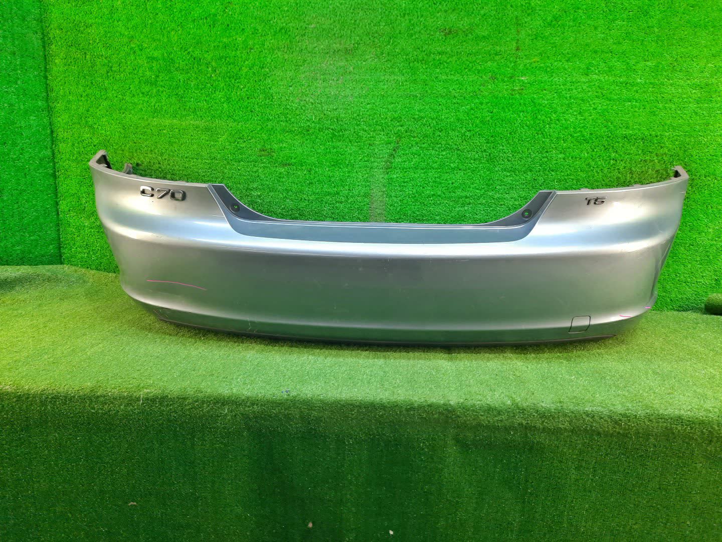 Бампер задний VOLVO C70 MC67 7146 1 ракурс