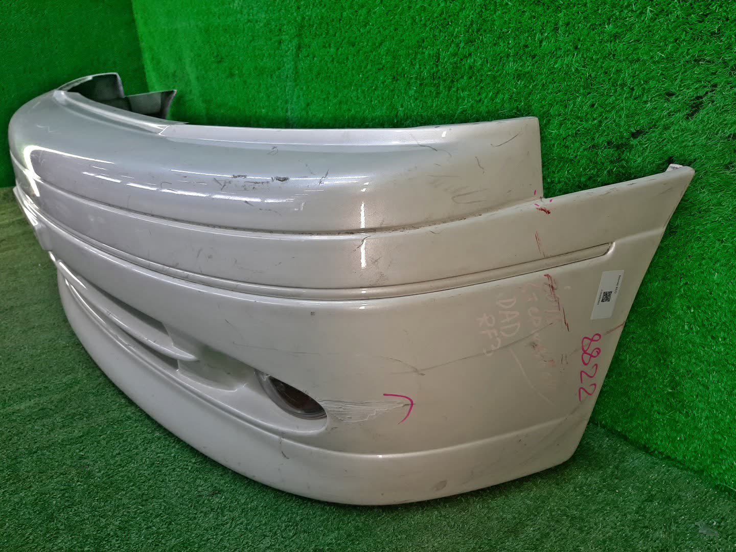 Бампер передний HONDA STEPWGN RF3, RF4, RF5, RF7, RF6, RF8 8822 2 ракурс