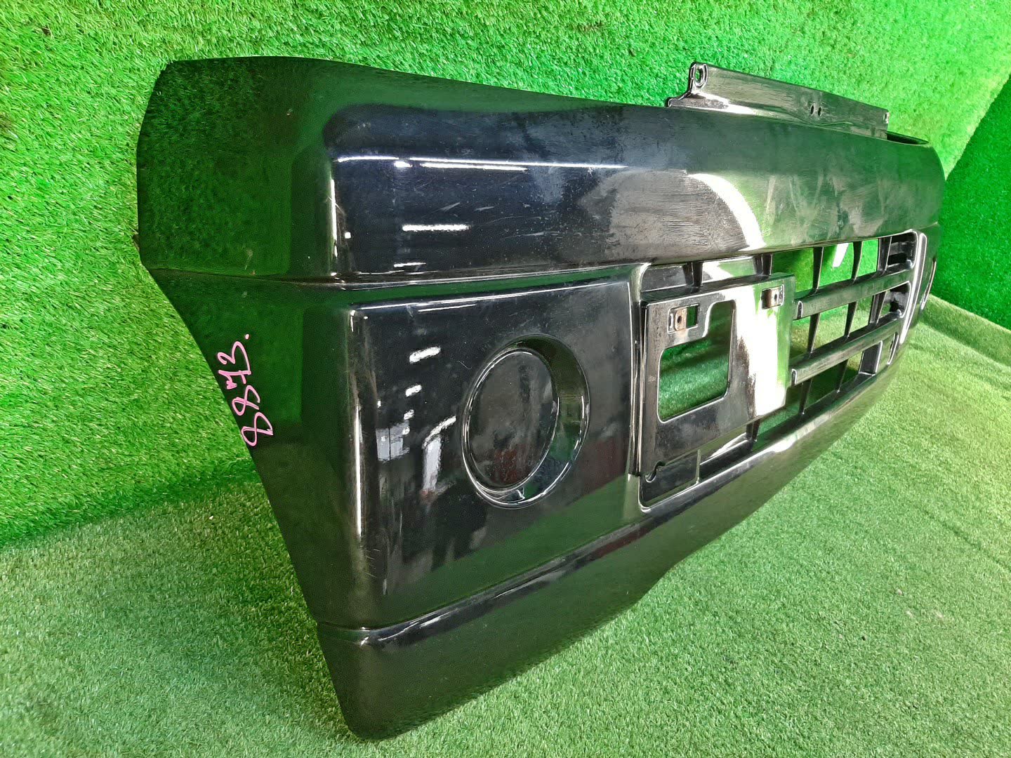 Бампер передний MITSUBISHI TOWN BOX U62W 8873 4 ракурс