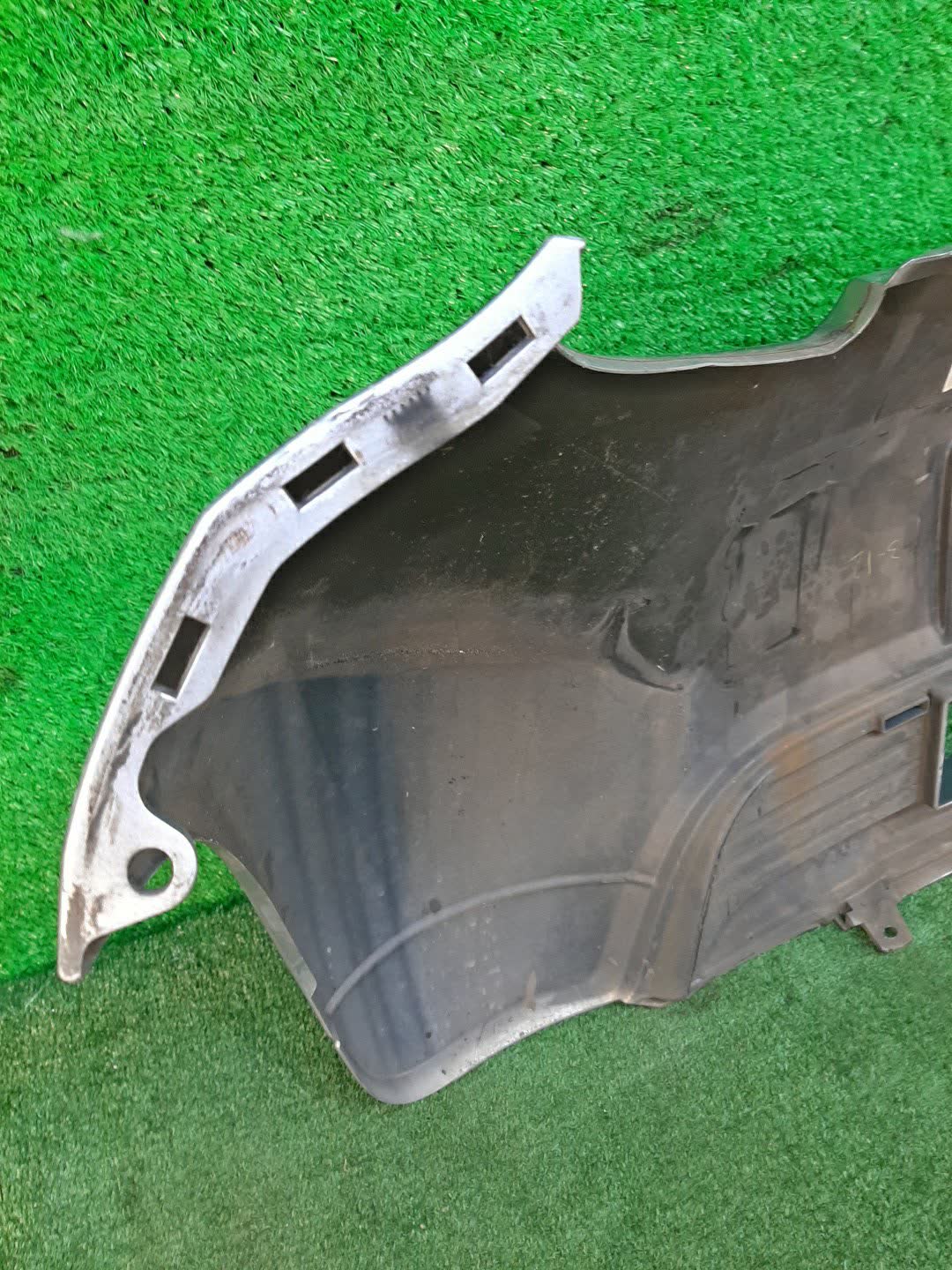 Бампер передний MITSUBISHI i HA1W 9246 5 ракурс Бампер передний MITSUBISHI i HA1W 9246 5 ракурс