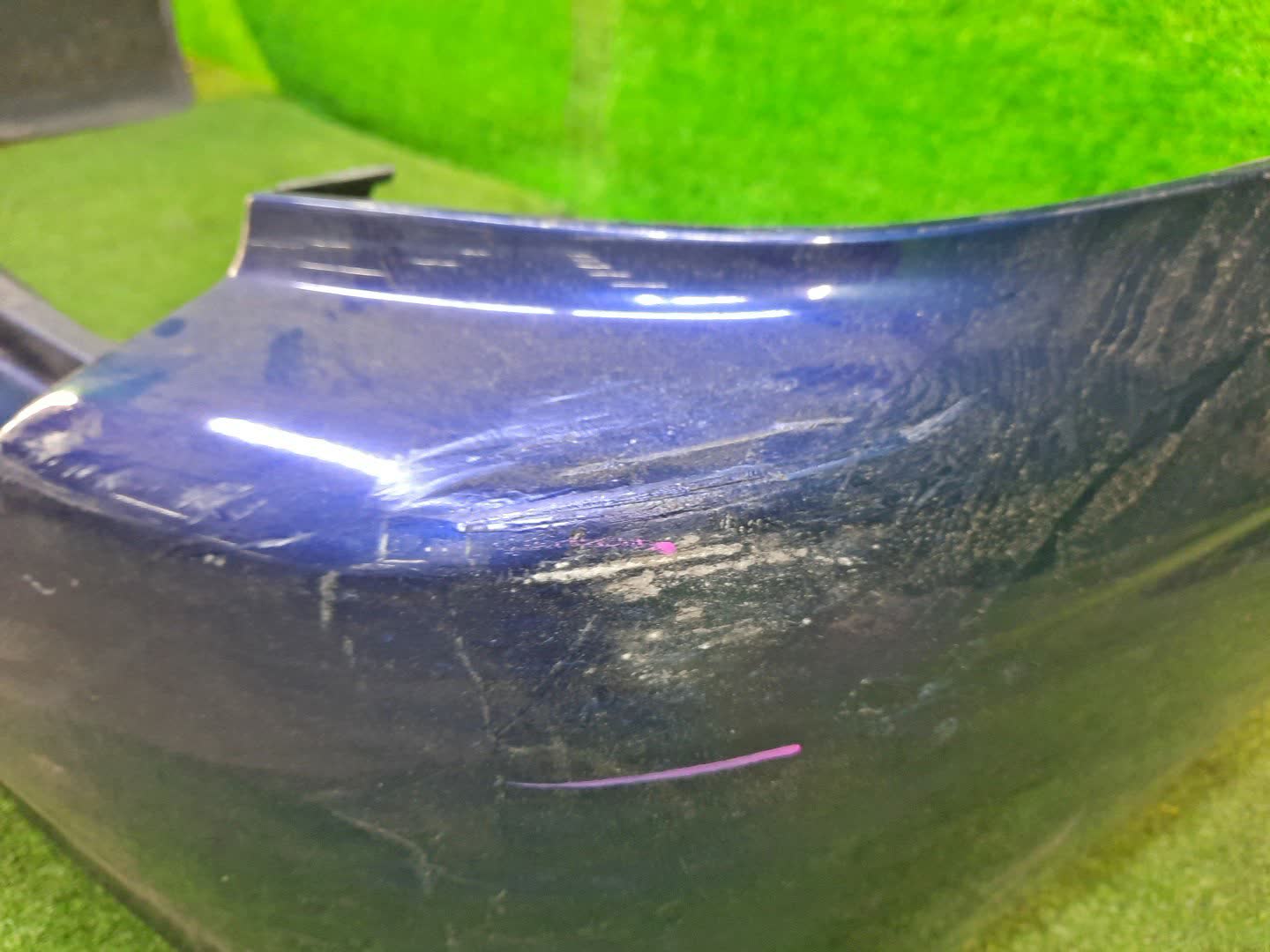 Бампер задний SUBARU LEGACY BH9, BH5, BHE, BHC 7109 3 ракурс Бампер задний SUBARU LEGACY BH9, BH5, BHE, BHC 7109 3 ракурс