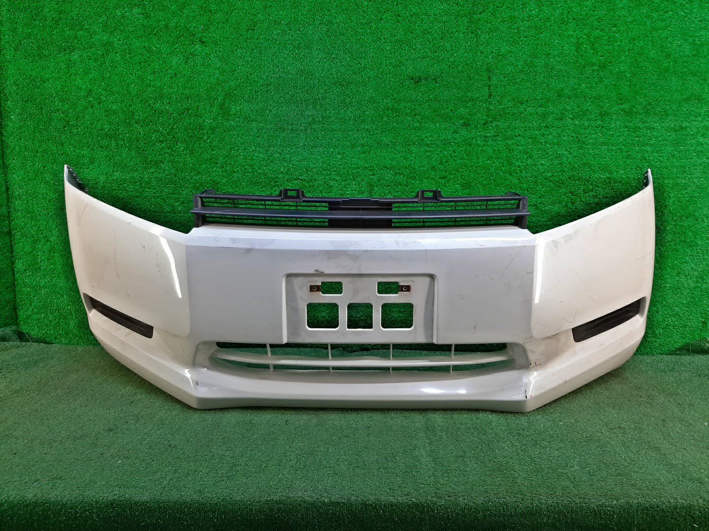 Бампер передний HONDA STEPWGN RK1, RK2, RK4, RK5, RK3, RK6, RK7 7340 1 ракурс