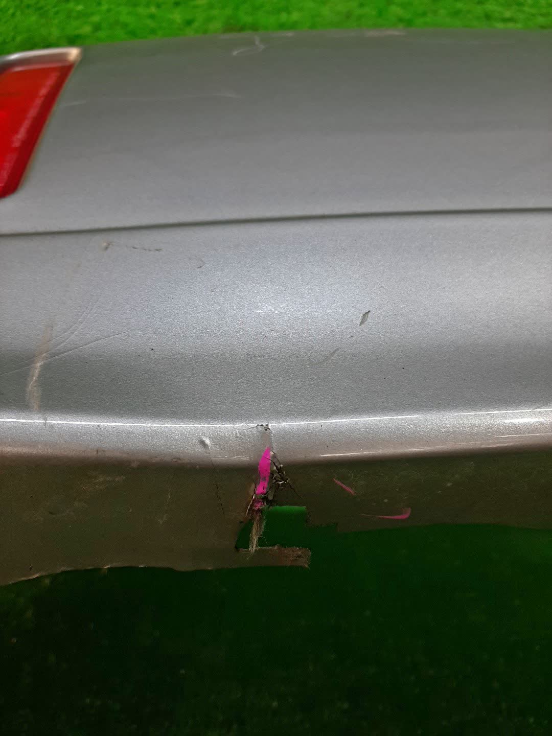 Бампер задний NISSAN CUBE Z10 8227 5 ракурс