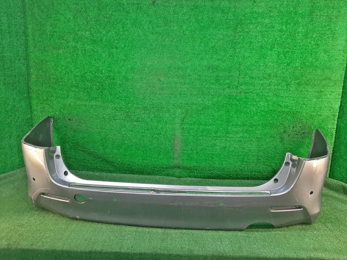 Бампер задний TOYOTA VELLFIRE ANH25W, GGH25W, GGH20W, ANH20W 8337 1 ракурс