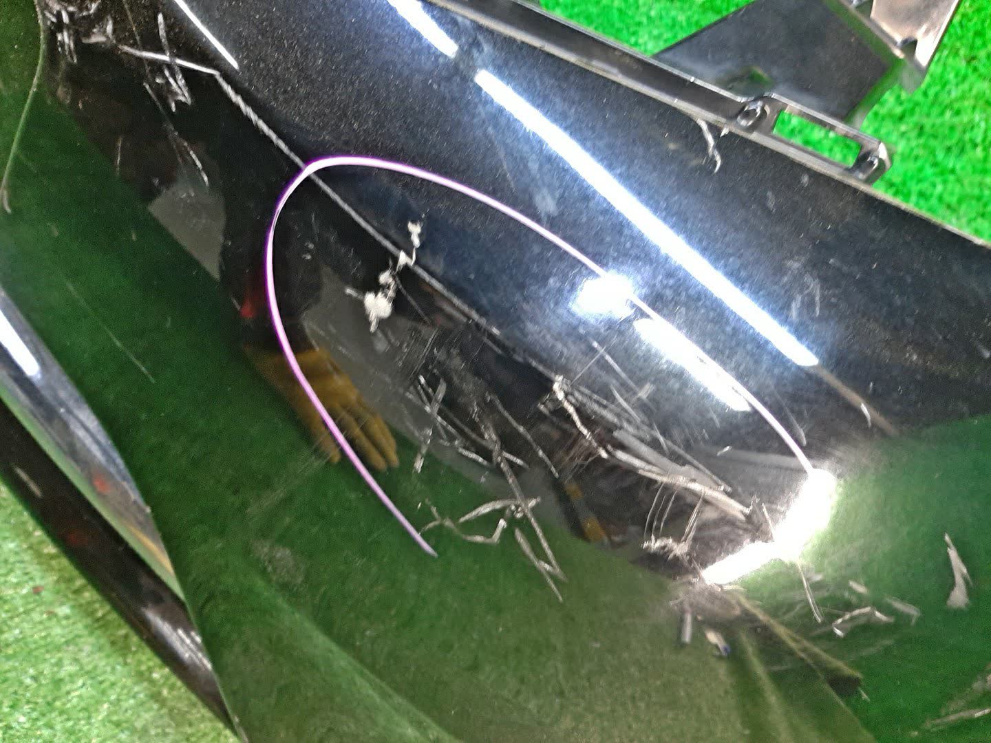 Бампер передний NISSAN NOTE E12 8470 3 ракурс