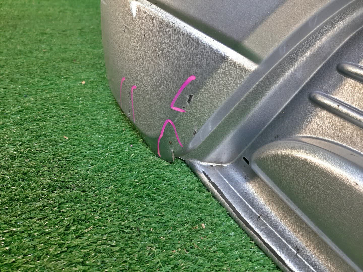 Бампер передний MITSUBISHI i HA1W 8639 3 ракурс Бампер передний MITSUBISHI i HA1W 8639 3 ракурс