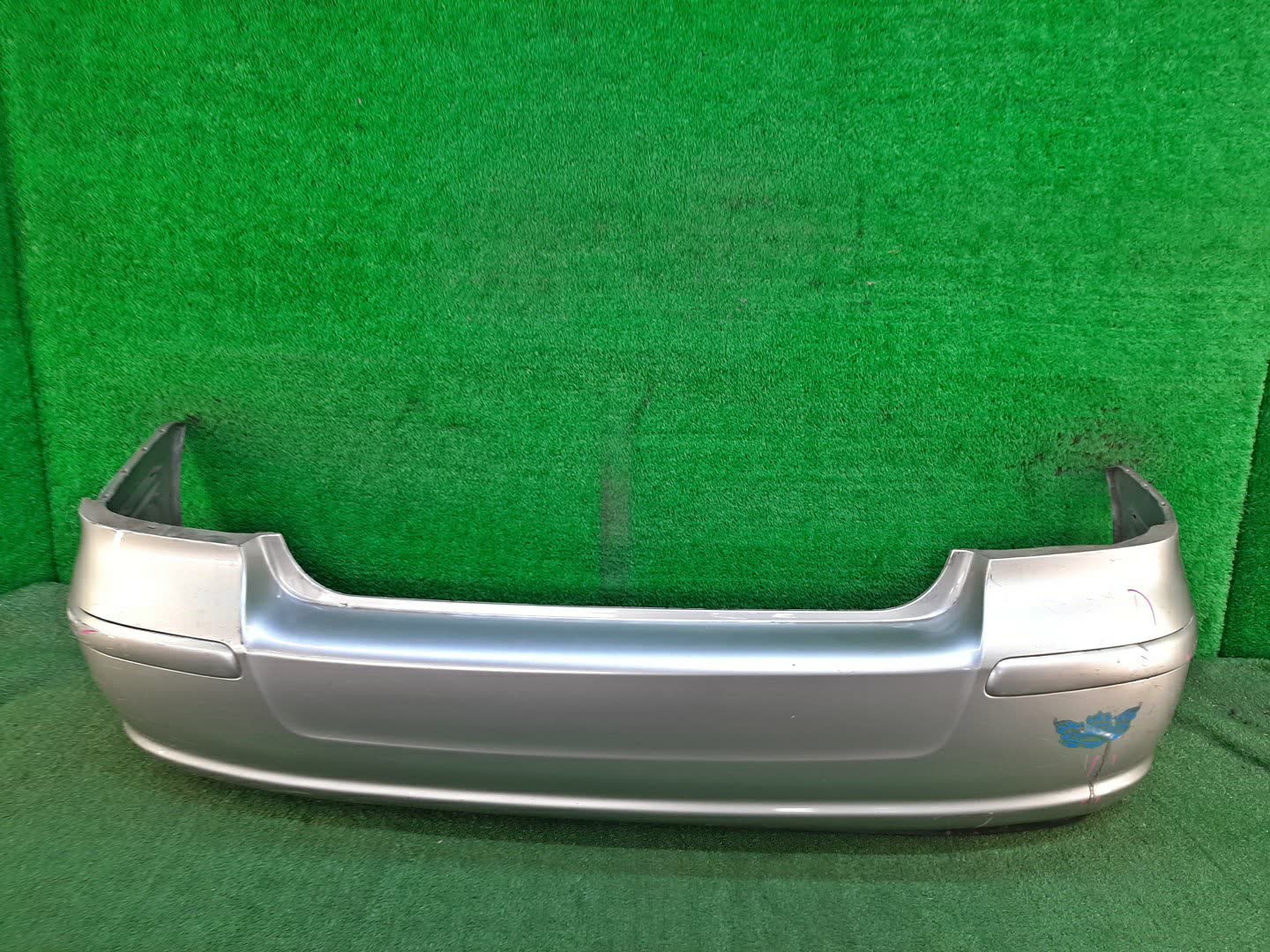 Бампер задний TOYOTA AVENSIS ZZT251, AZT250, AZT255, AZT251 6015 1 ракурс