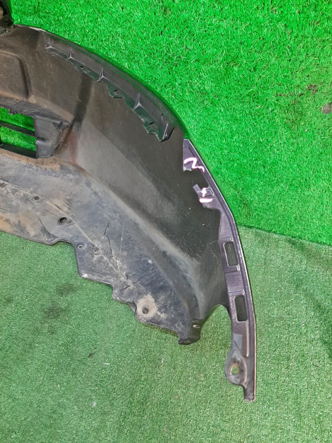 Бампер передний HONDA FIT GE6, GP1, GP4, GE7, GE8, GE9 6477 5 ракурс