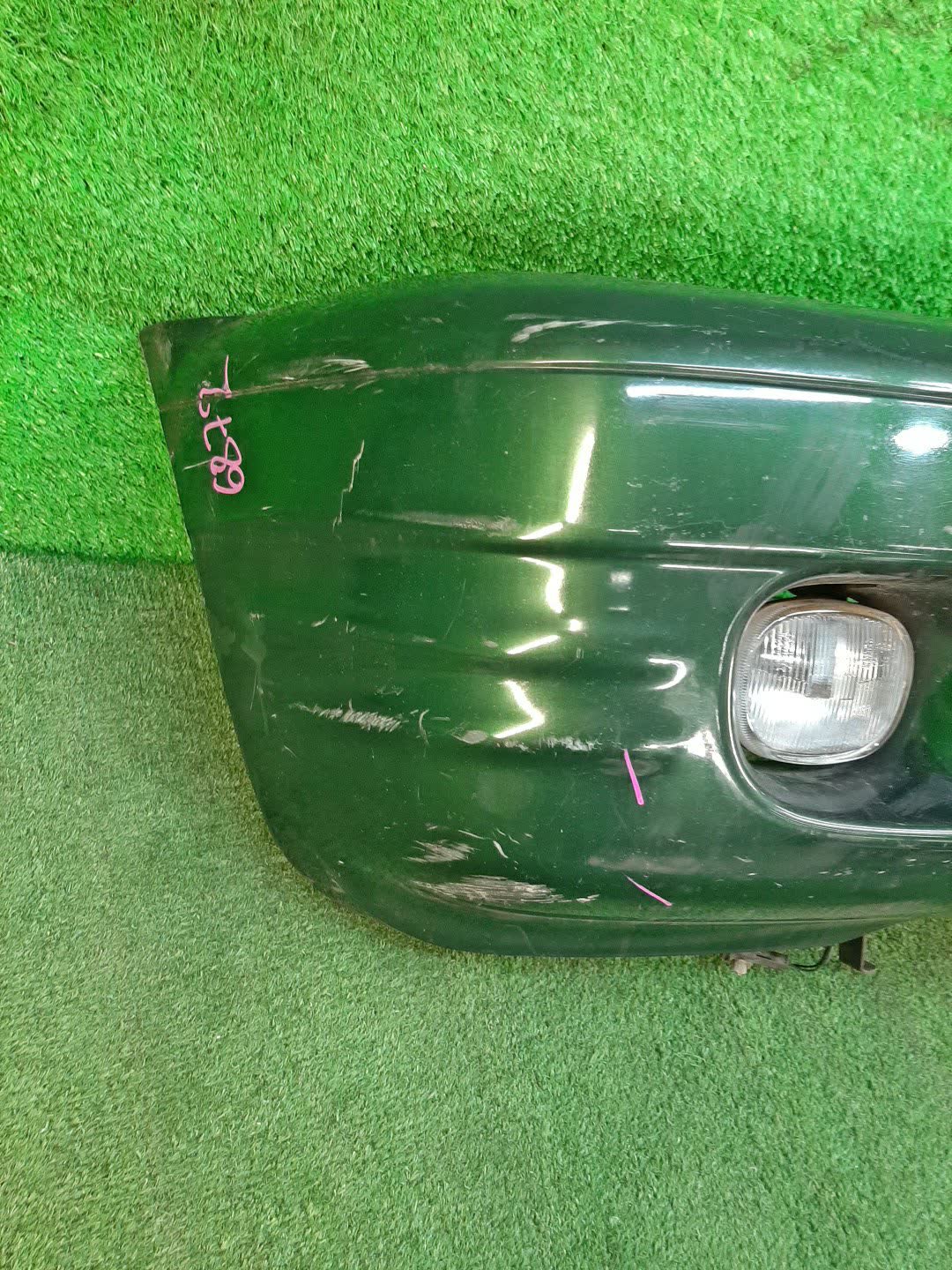 Бампер передний ISUZU WIZARD UES73FW, UES25FW, UER25FW 6872 2 ракурс