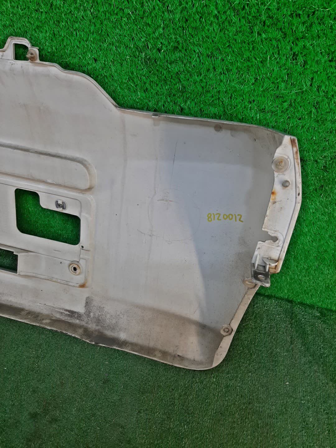 Бампер передний NISSAN CLIPPER U72V 9356 4 ракурс
