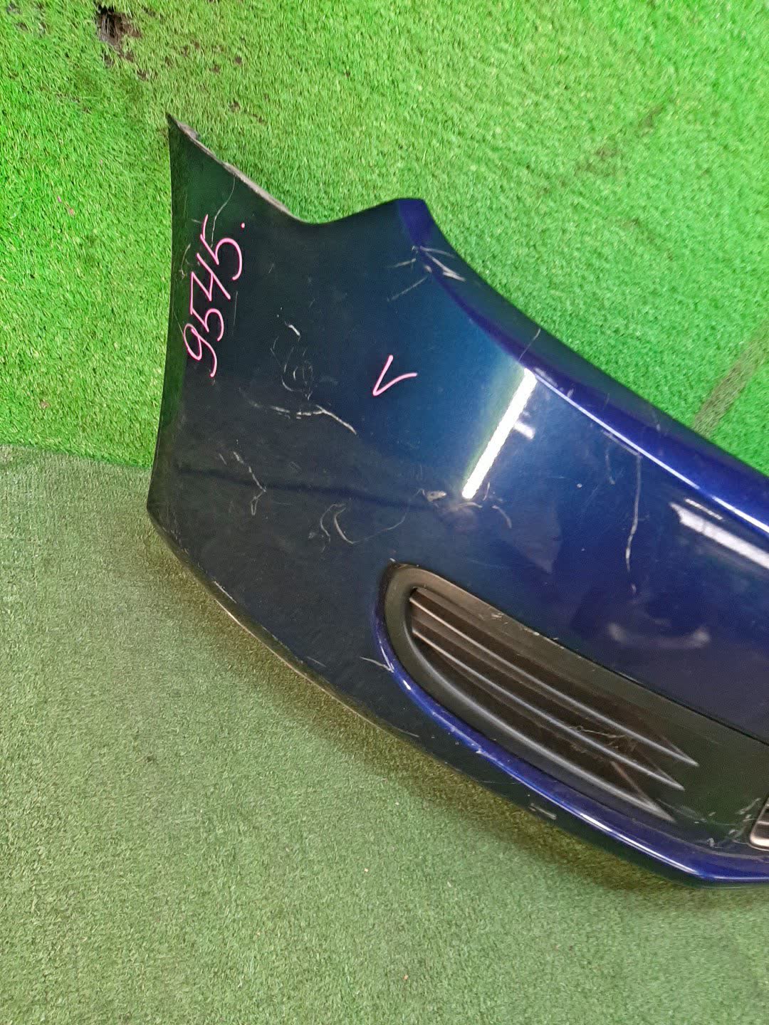 Бампер передний VOLKSWAGEN GOLF 5K1, MK6, AJ5 9545 2 ракурс
