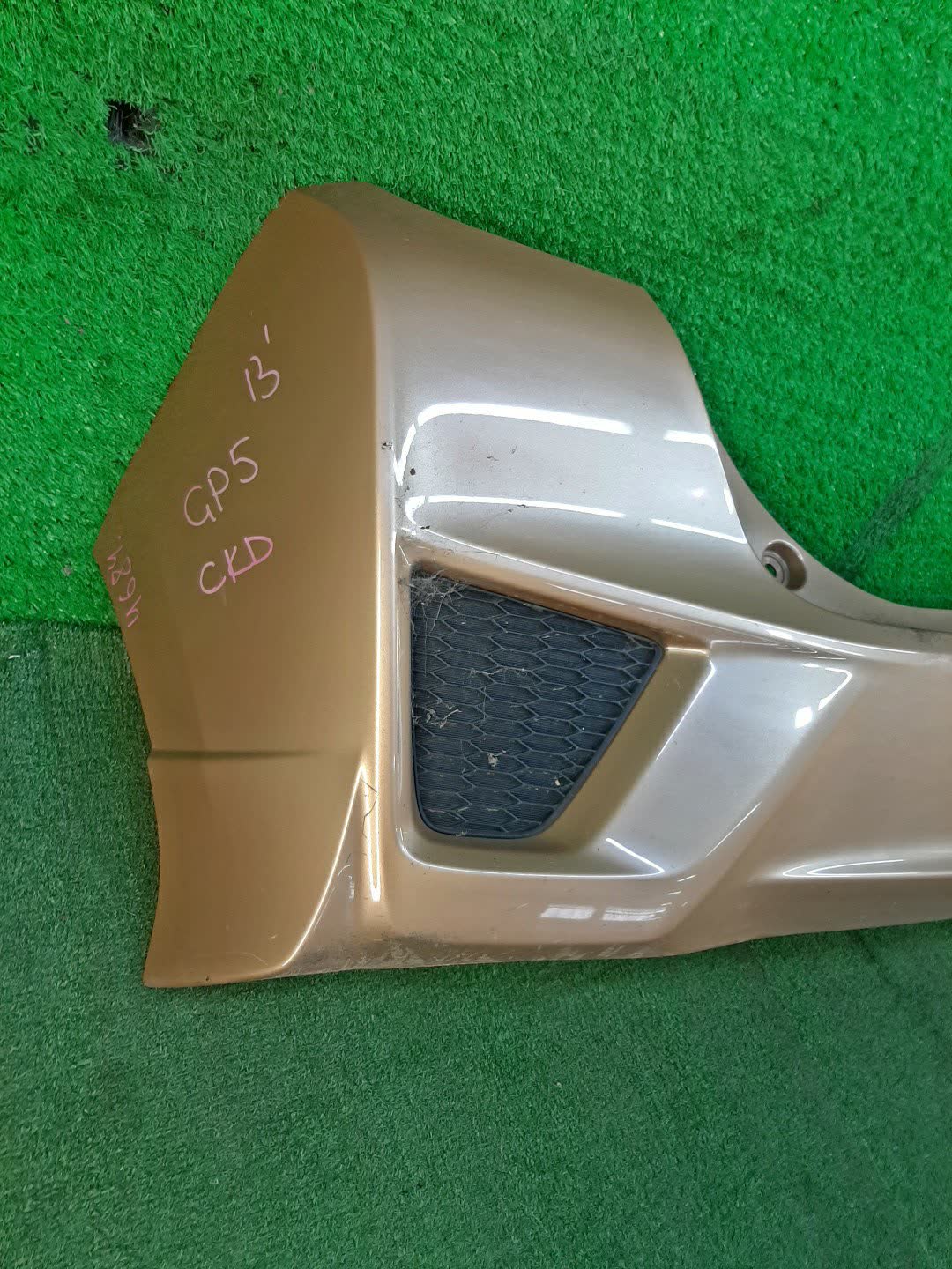 Бампер задний HONDA FIT GK6, GP6, GP5, GK3, GK5, GK4 4684 2 ракурс
