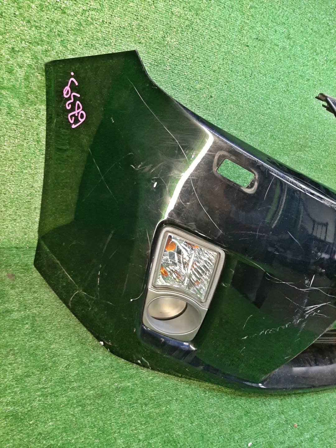 Бампер передний TOYOTA PRIUS ZVW30 6839 2 ракурс