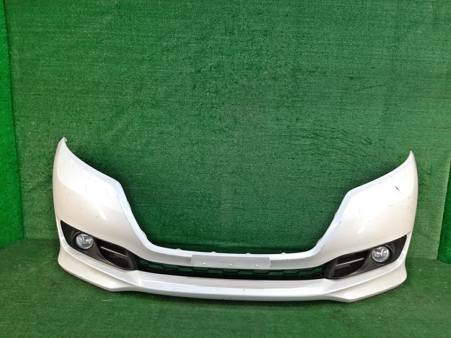 Бампер передний HONDA ODYSSEY RC2 7146 1 ракурс
