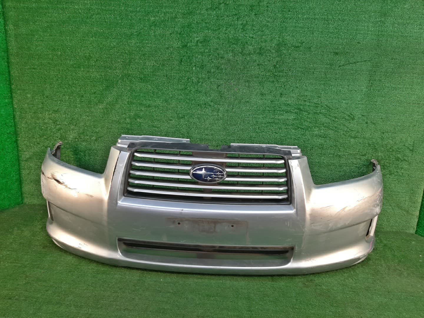 Бампер передний SUBARU FORESTER SG5 7214 1 ракурс