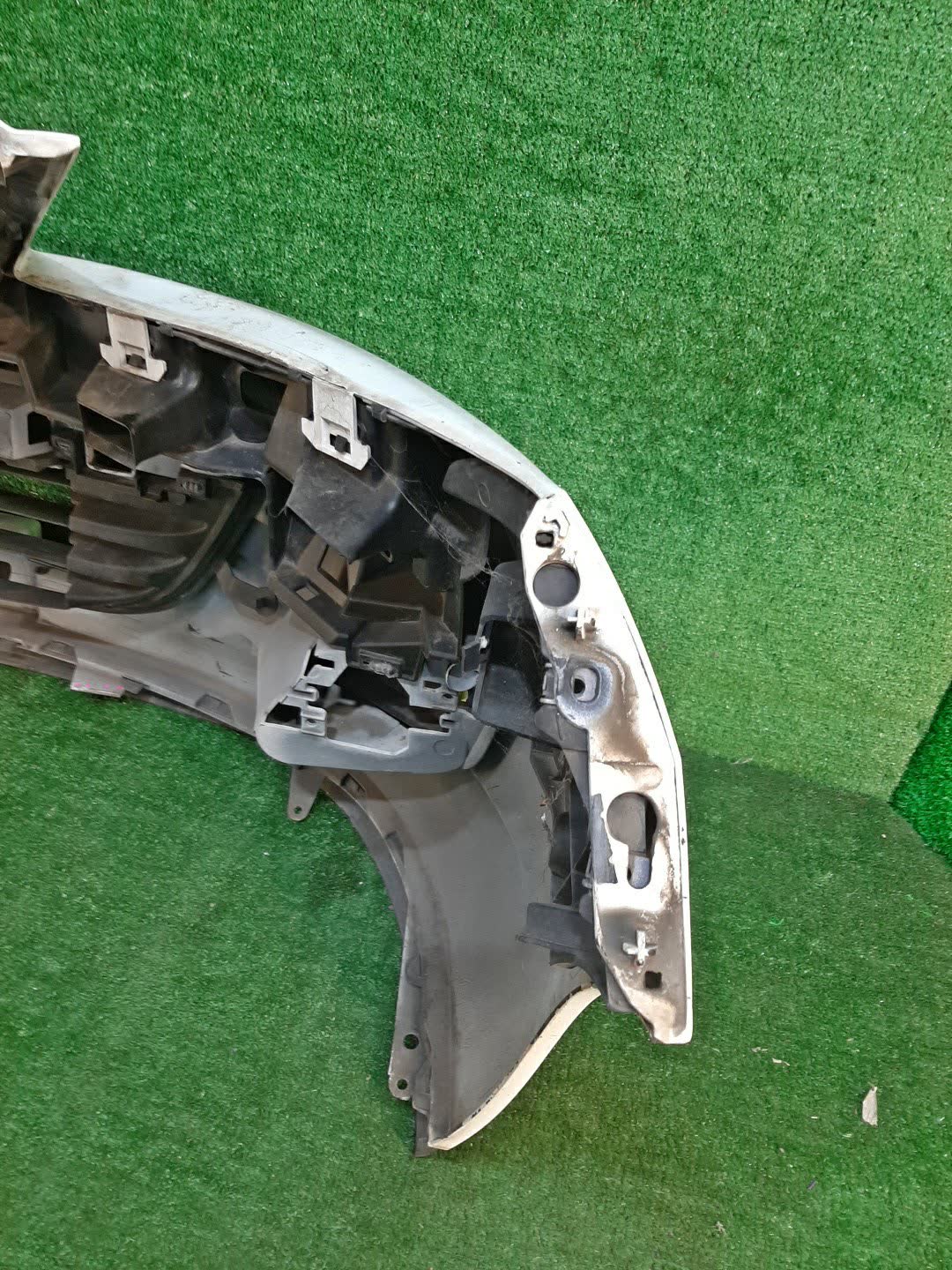 Бампер передний PEUGEOT 207 WA 7326 4 ракурс