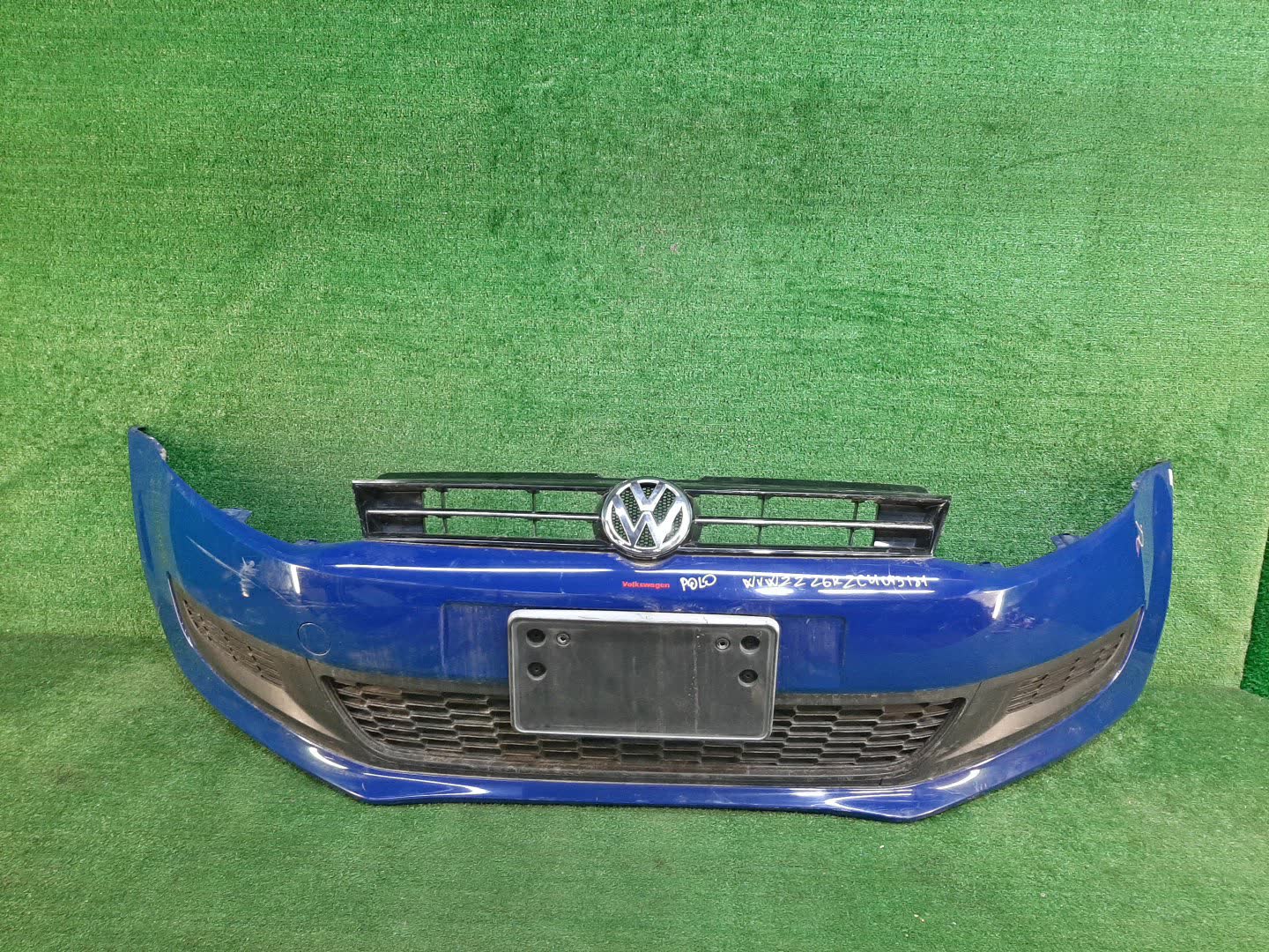 Бампер передний VOLKSWAGEN POLO 6R1 7547 1 ракурс