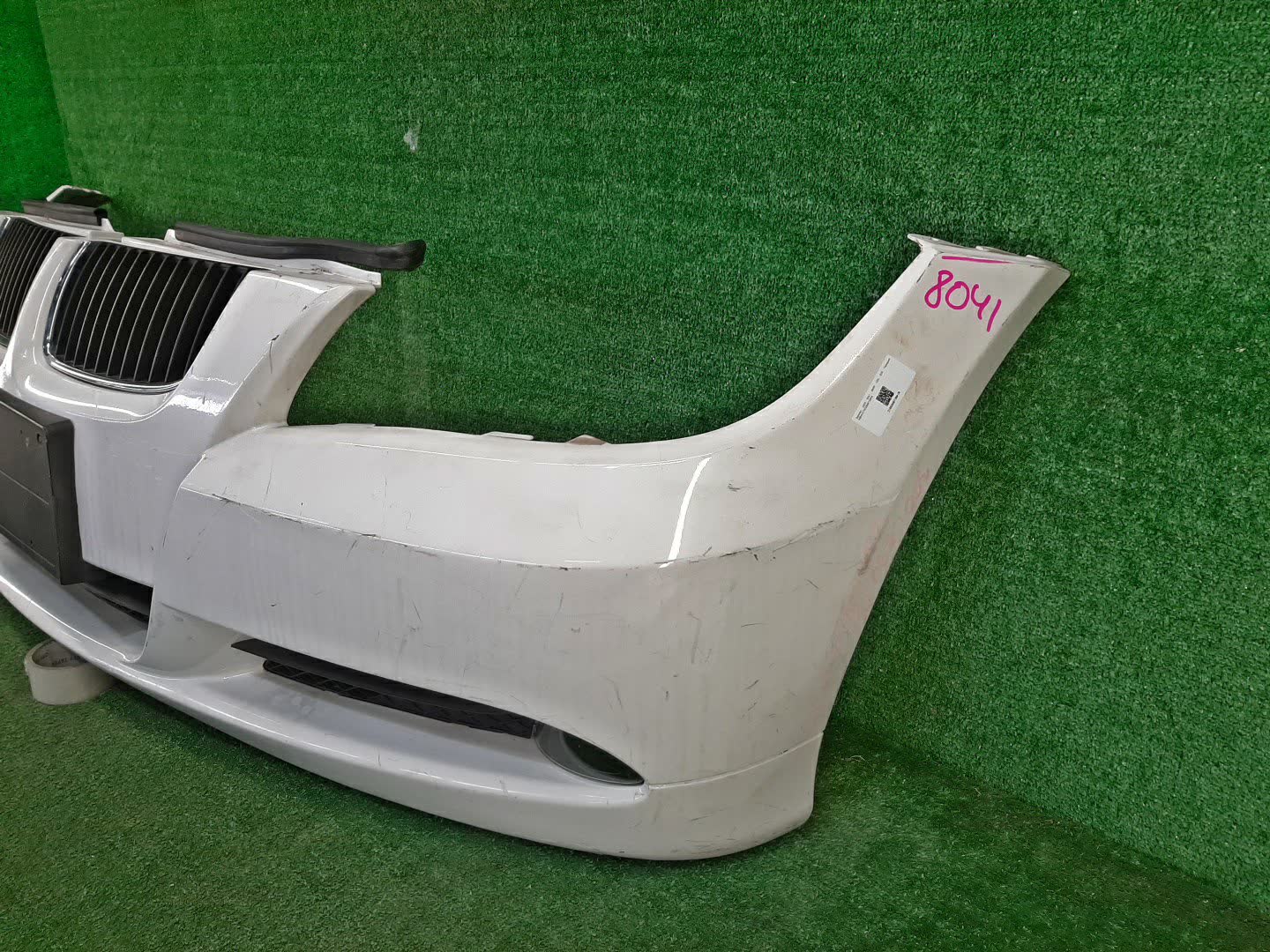 Бампер передний BMW 3-Series, 335xi, 320i, 318i, 325xi, 325i E90, E91 8041 4 ракурс