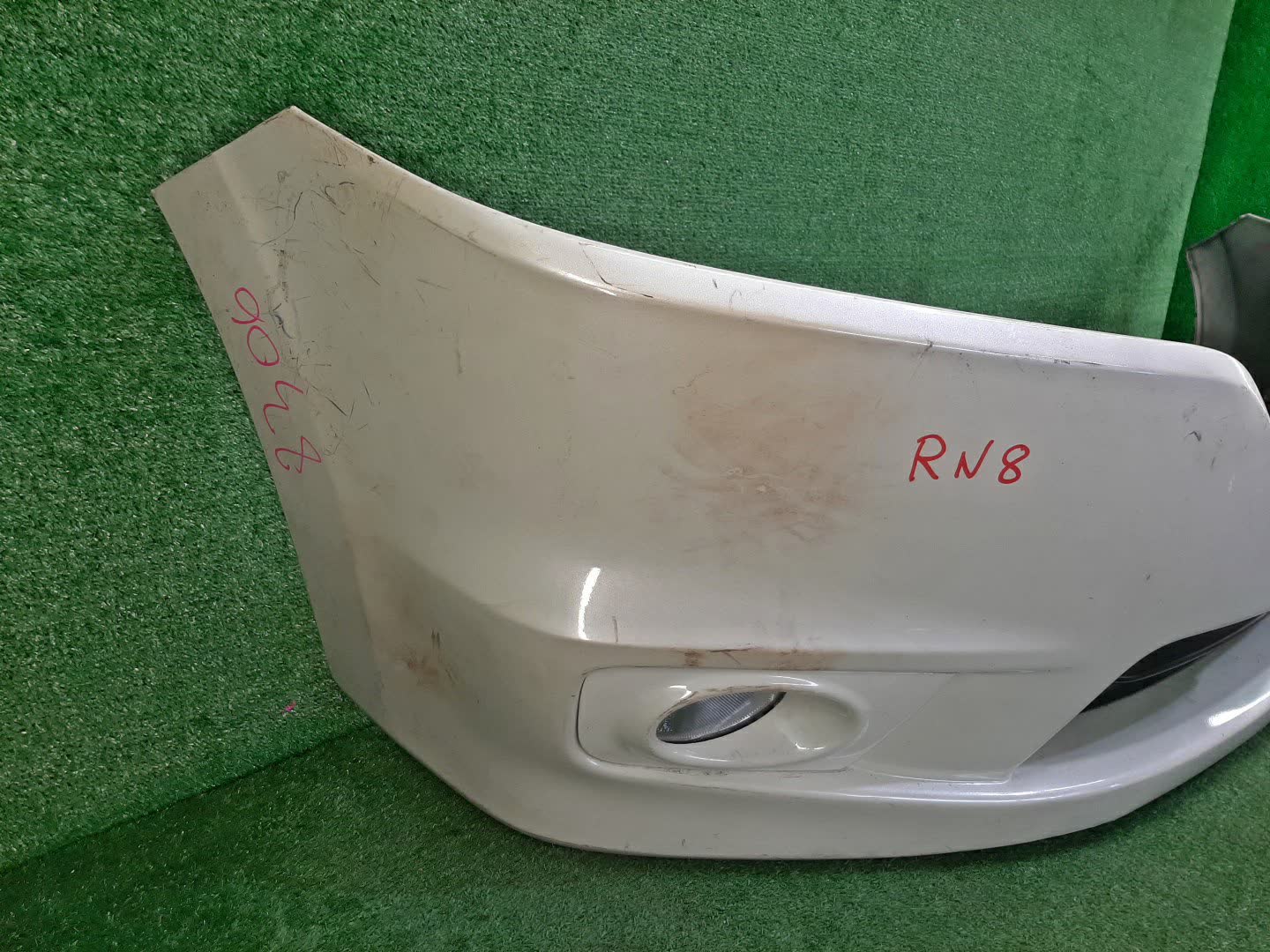 Бампер передний HONDA STREAM RN9, RN6, RN7, RN8 8300 4 ракурс