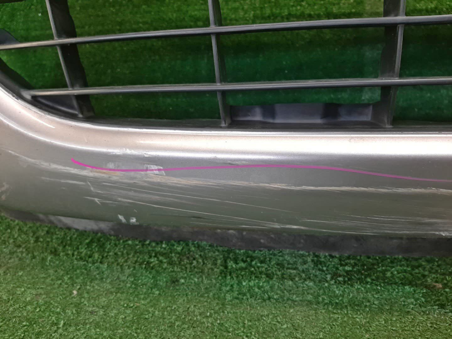 Бампер передний NISSAN MARCH K13 9425 5 ракурс