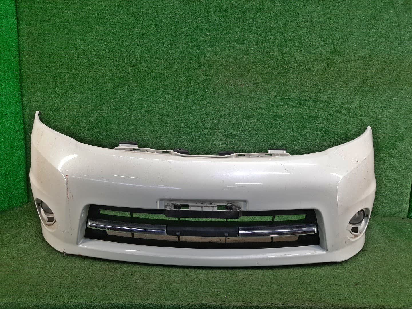 Бампер передний NISSAN SERENA C25 9538 1 ракурс