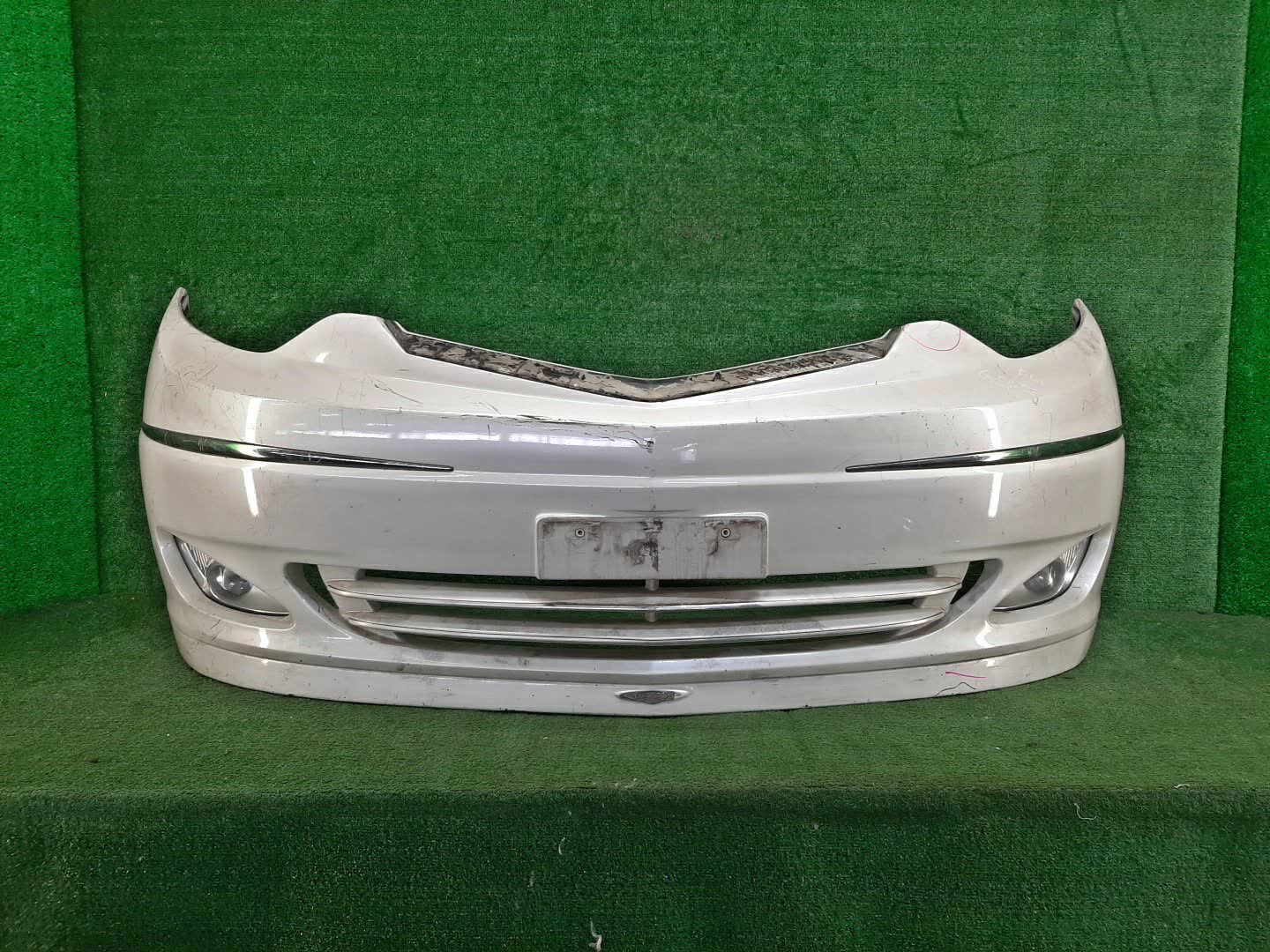 Бампер передний TOYOTA ESTIMA GSR50W 9893 1 ракурс
