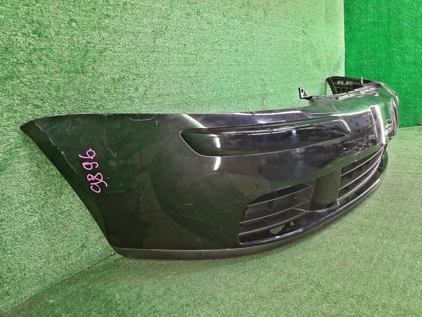 Бампер передний VOLKSWAGEN GOLF, JETTA MK5, 1K5, 1K1, A5, 1K2 9896 3 ракурс