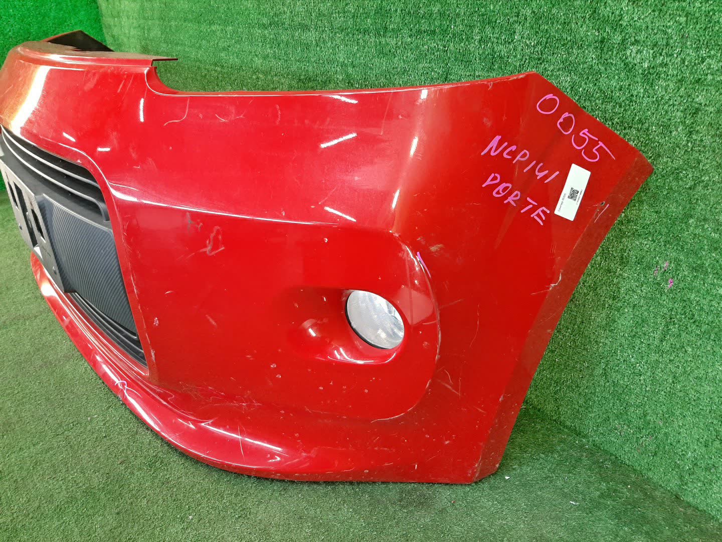 Бампер передний TOYOTA PORTE NCP141 0055 2 ракурс
