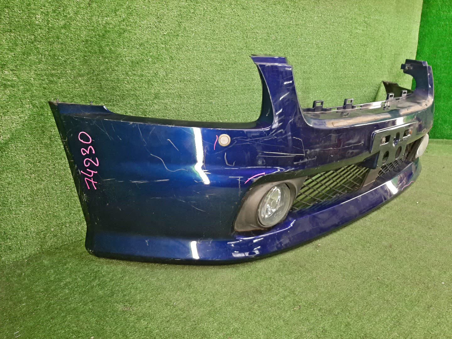 Бампер передний NISSAN STAGEA M35 74230 3 ракурс