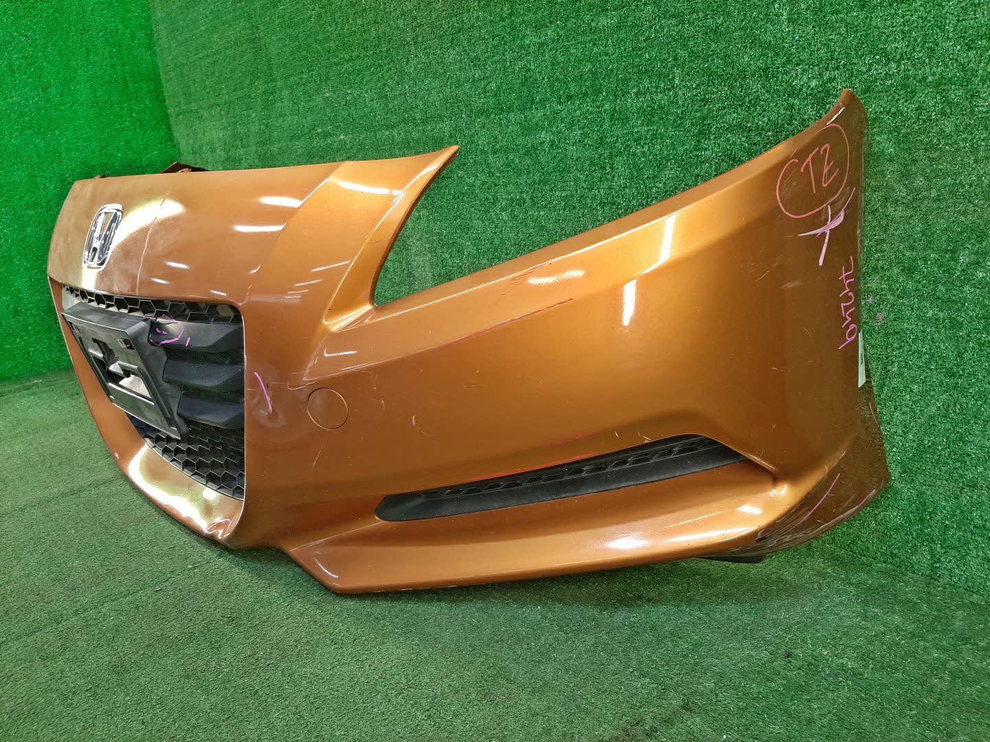 Бампер передний HONDA CR-Z ZF1 74249 2 ракурс