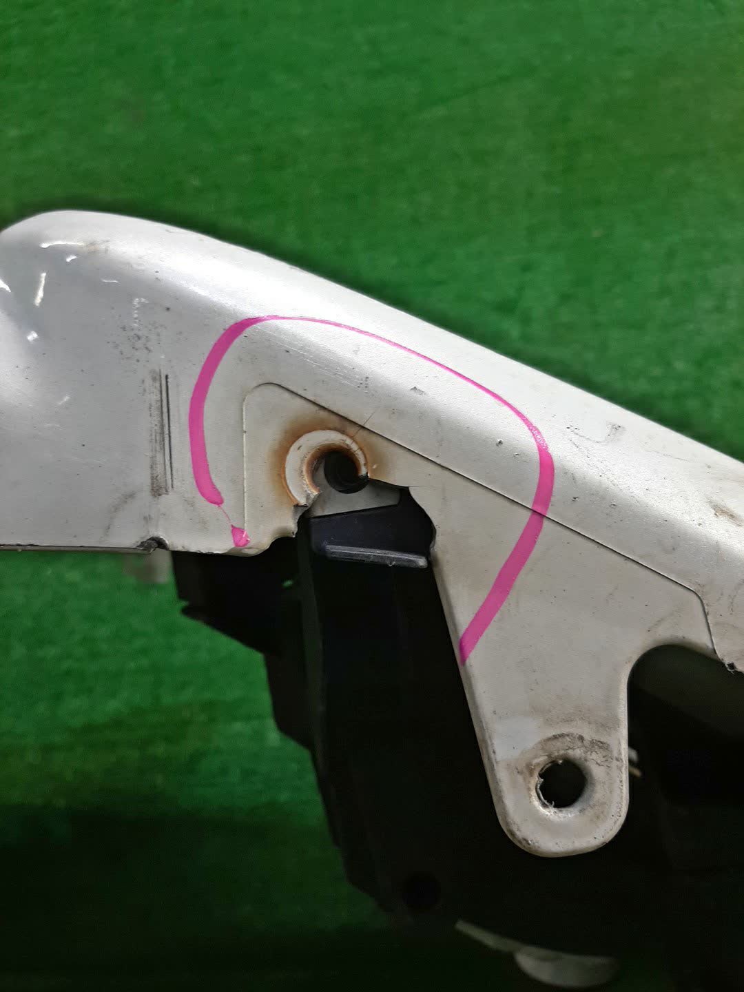 Бампер передний TOYOTA VELLFIRE ANH25W, GGH25W, GGH20W, ANH20W 74268 5 ракурс