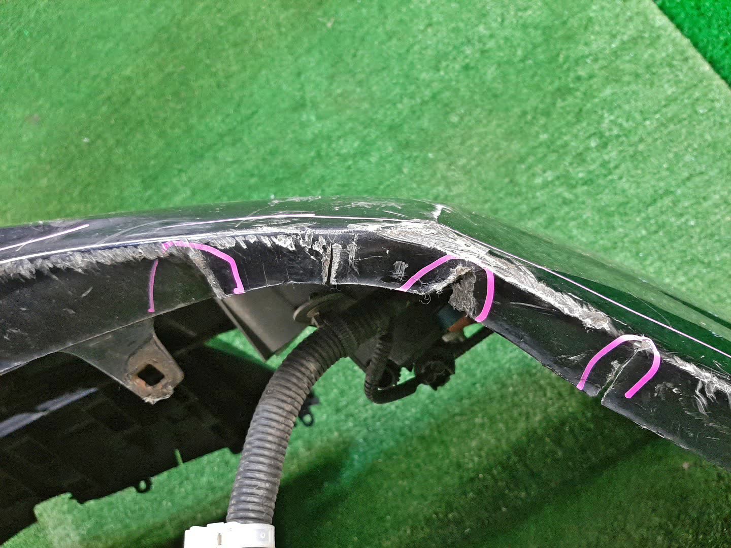 Бампер передний TOYOTA PRIUS ZVW30 74277 4 ракурс