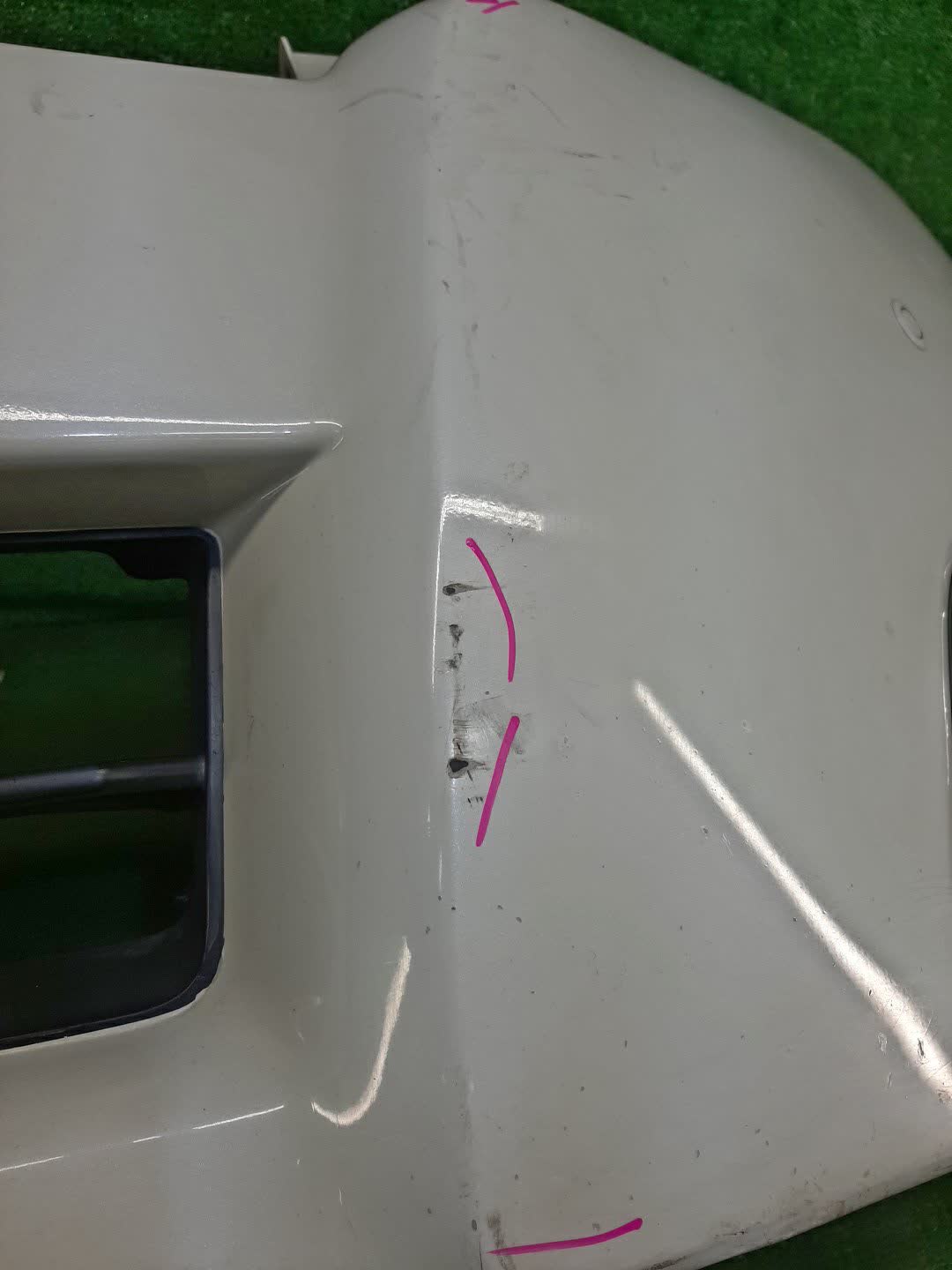 Бампер передний NISSAN ELGRAND E52 74383 4 ракурс