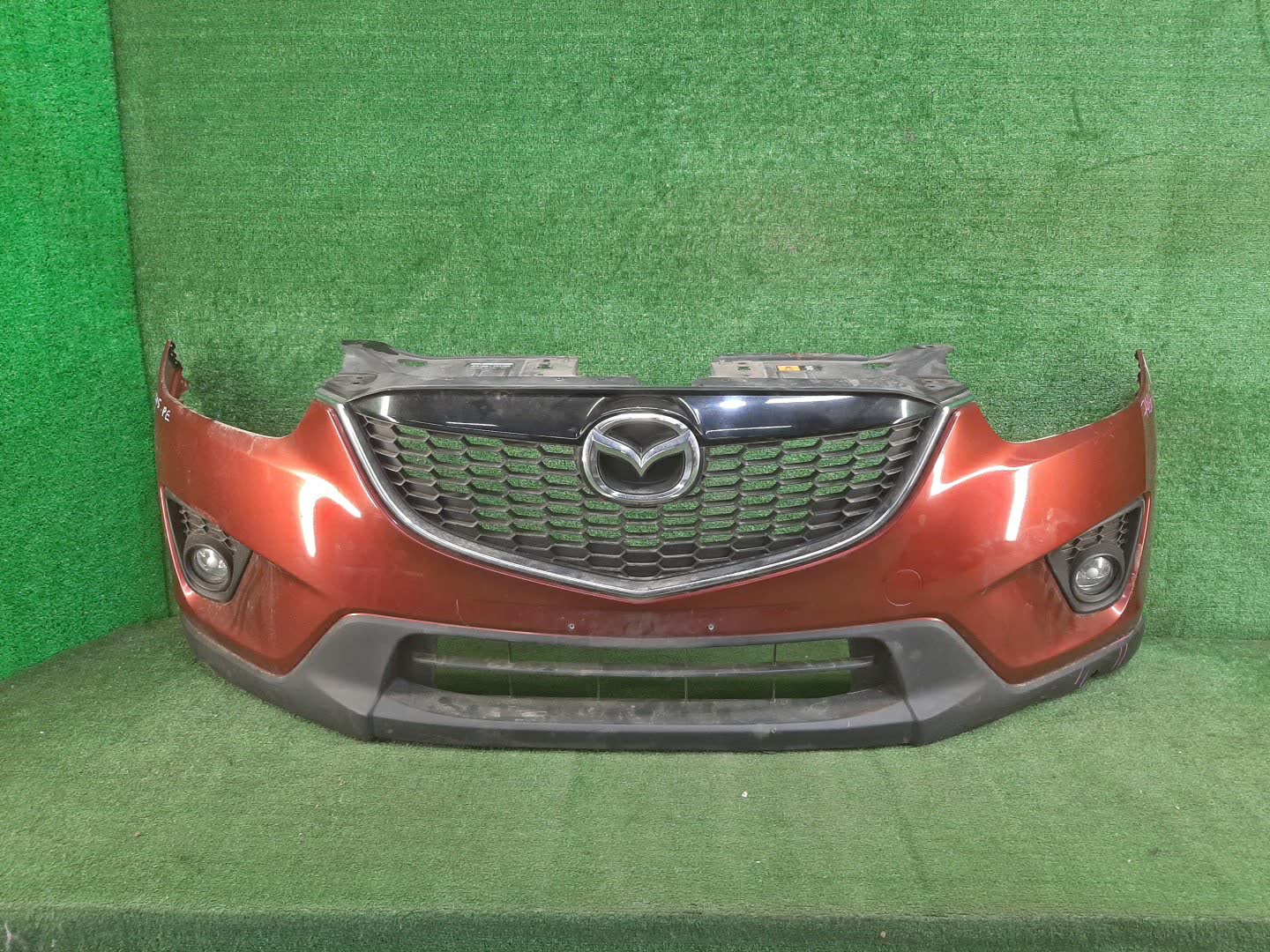 Бампер передний MAZDA CX-5 KE5AW, KE5FW, KEEAW, KEEFW, KE2AW, KE2FW 74667 1 ракурс