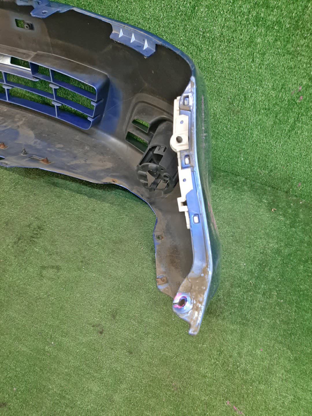 Бампер передний NISSAN NOTE E11 74811 5 ракурс