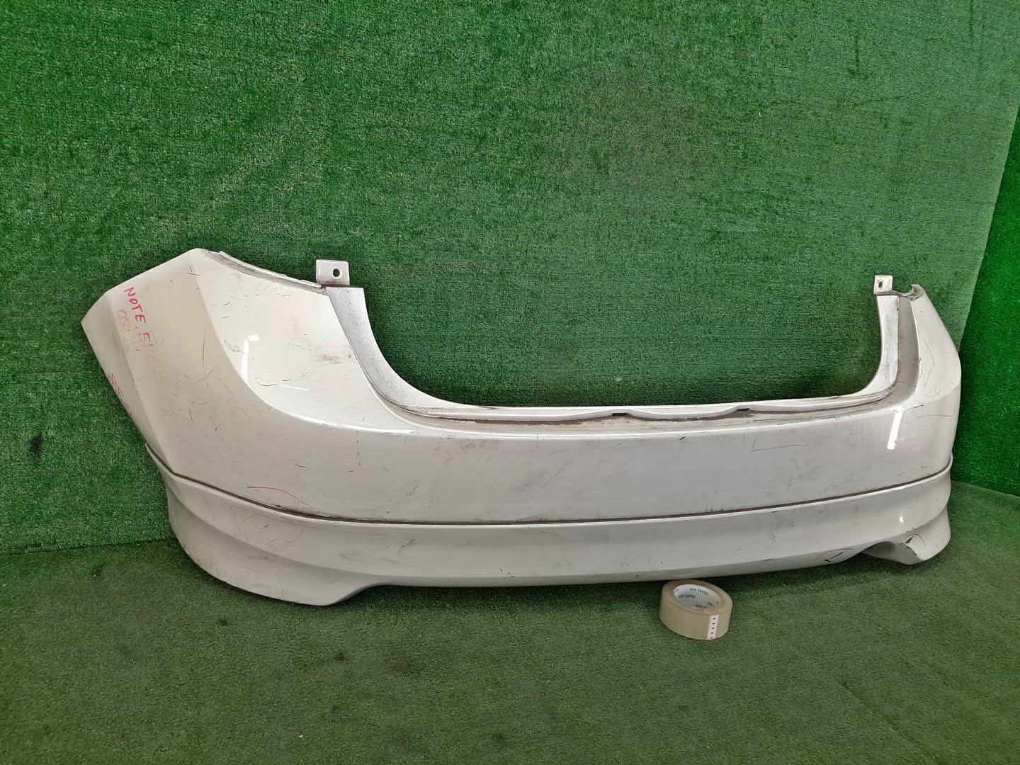 Бампер задний NISSAN NOTE E12 75238 3 ракурс
