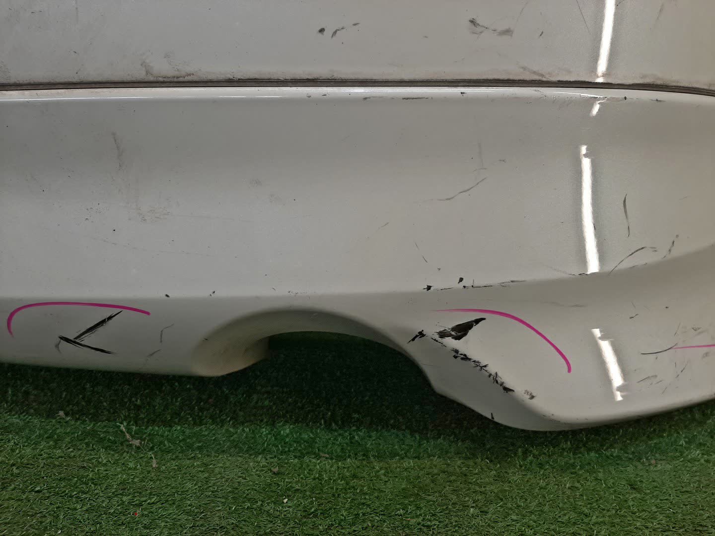 Бампер задний NISSAN NOTE E12 75238 4 ракурс