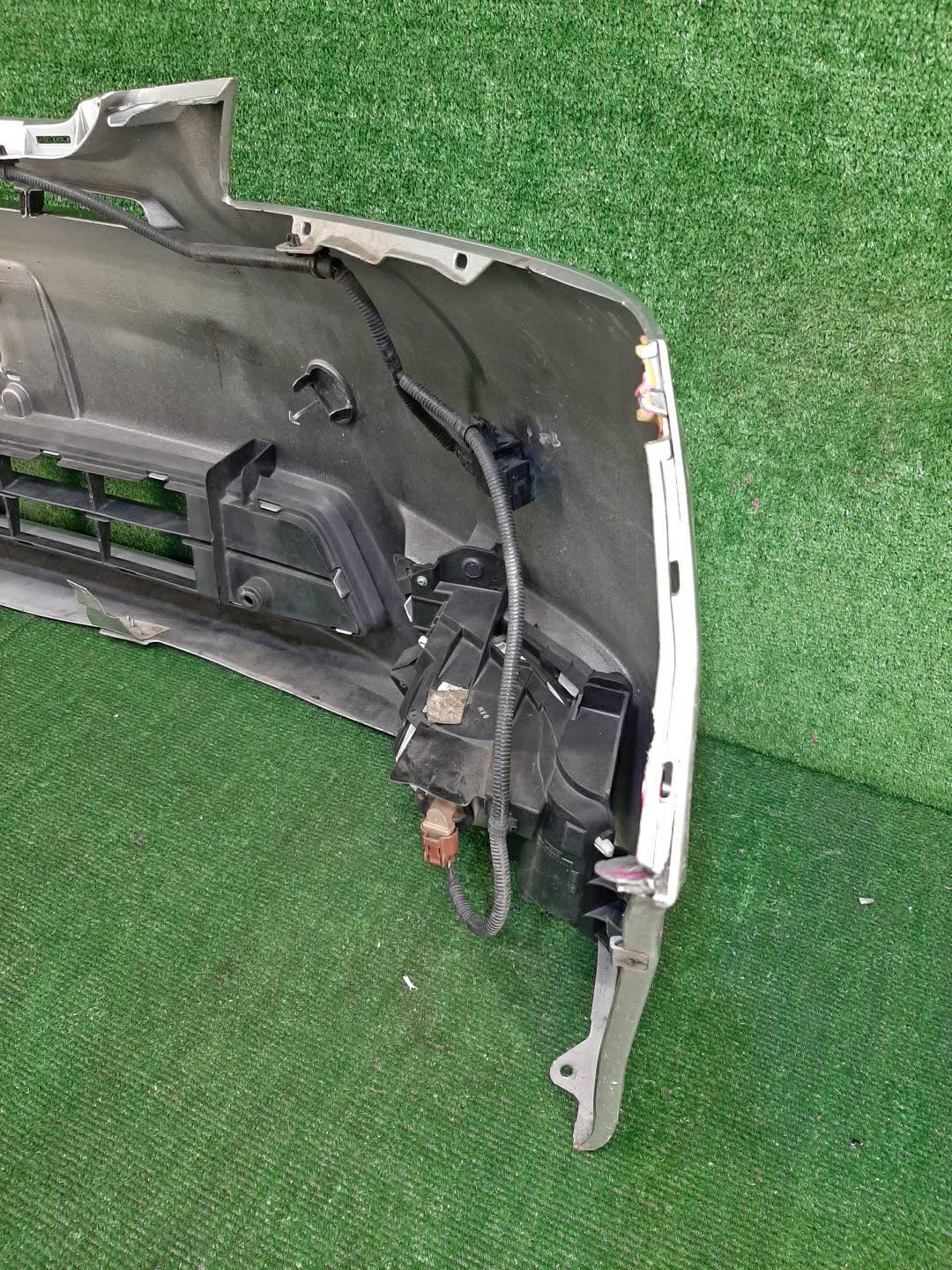 Бампер передний TOYOTA VELLFIRE ANH25W, GGH25W, GGH20W, ANH20W 75969 4 ракурс