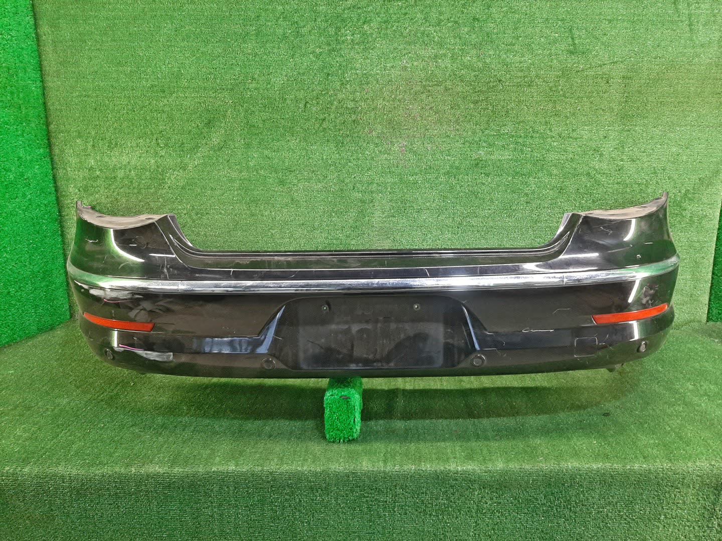 Бампер задний VOLKSWAGEN PASSAT 3C2 76145 1 ракурс