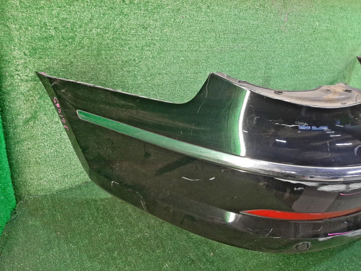 Бампер задний VOLKSWAGEN PASSAT 3C2 76145 3 ракурс