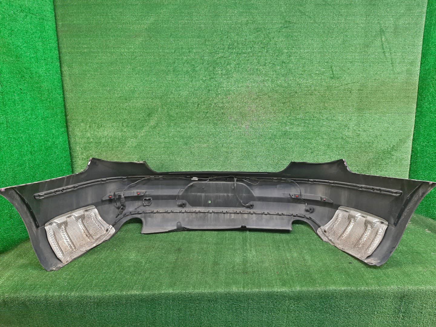 Бампер задний VOLKSWAGEN PASSAT 3C2 76145 5 ракурс